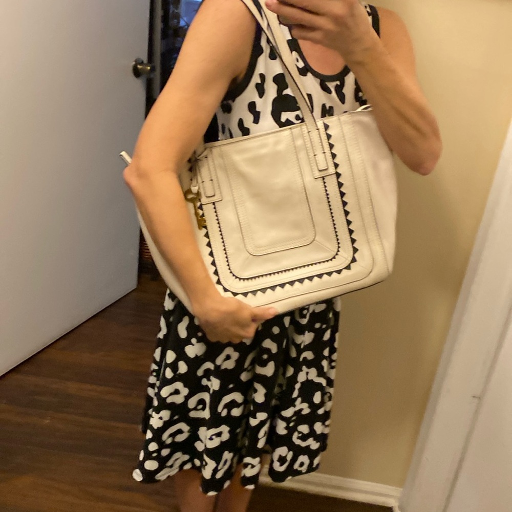 Fossil Carlie Leather Tote Bag